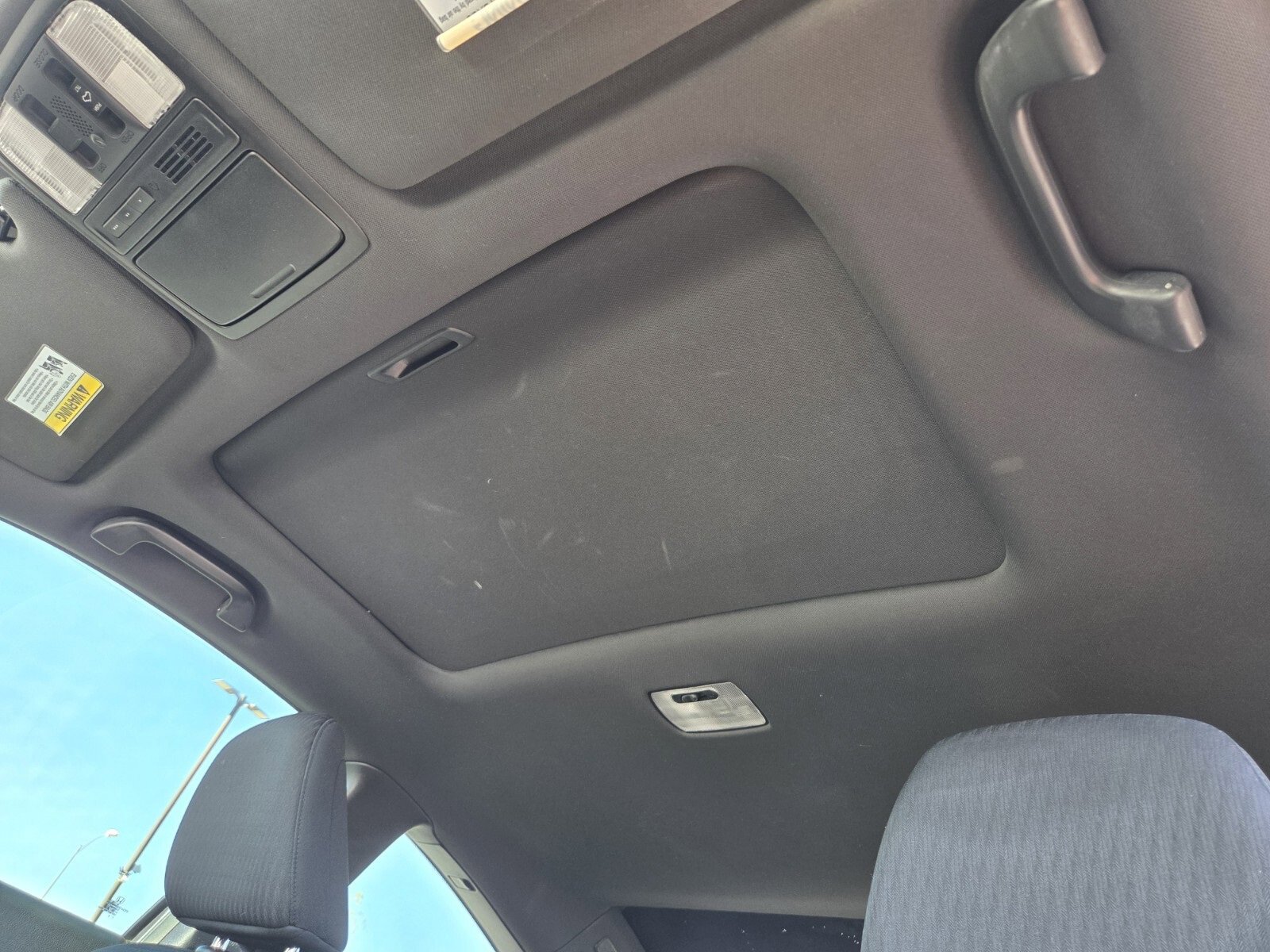 Used 2017 Honda Accord EX image 11