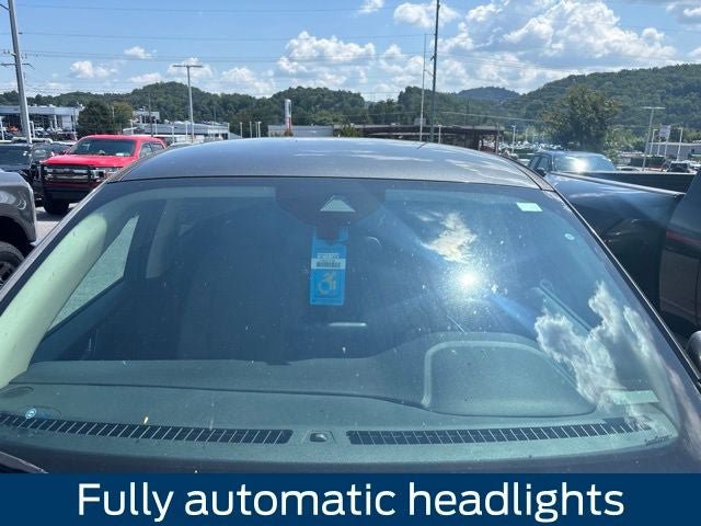 Certified 2020 Ford Escape SE AWD/4WD image 15