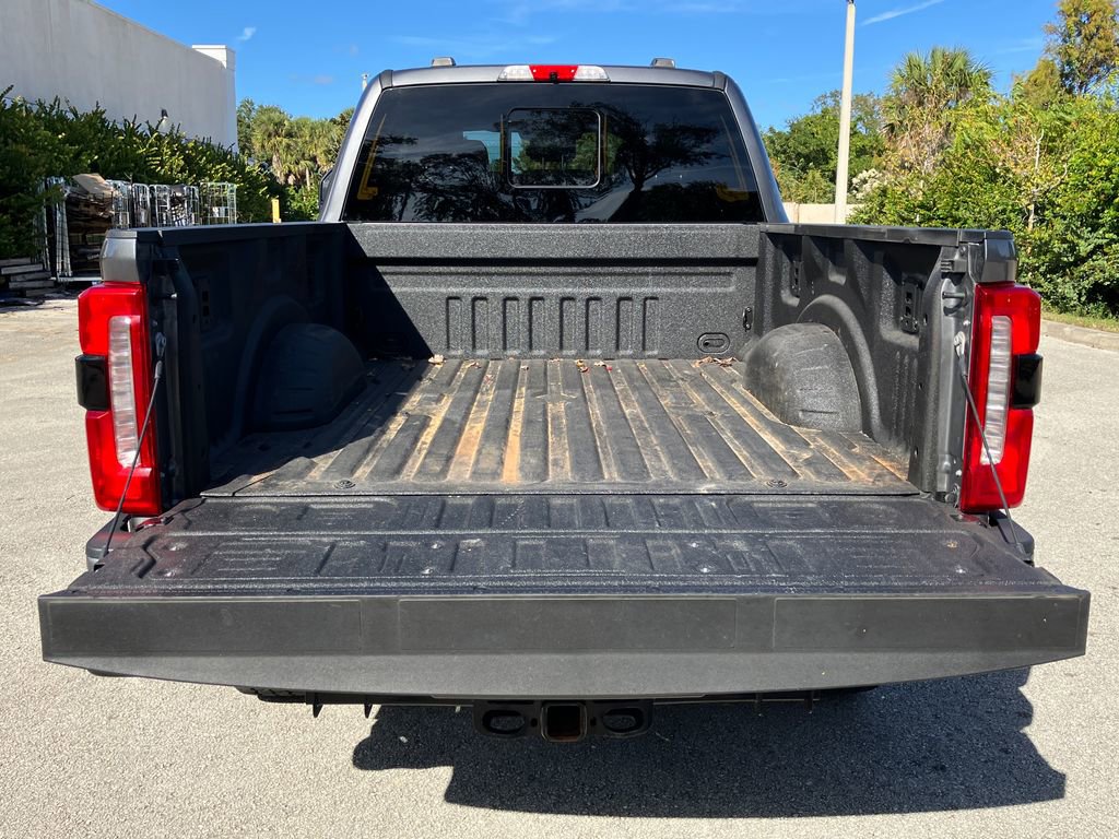 Certified 2024 Ford F250 Lariat w/ Sport Appearance Package image 10