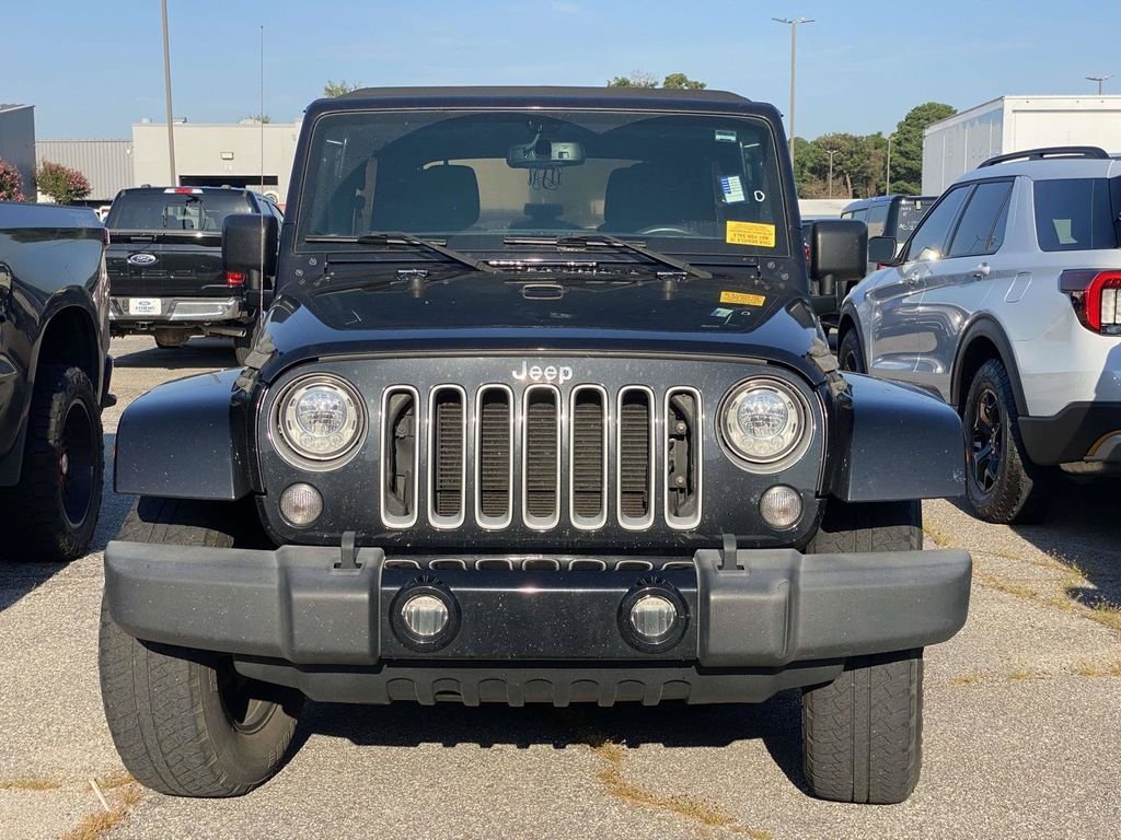 Used 2018 Jeep Wrangler Unlimited Sahara w/ Connectivity Group AWD/4WD video 2