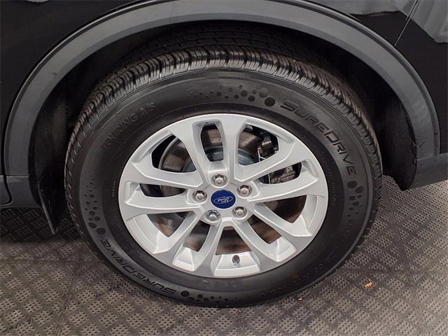 Certified 2020 Ford Escape SE image 29