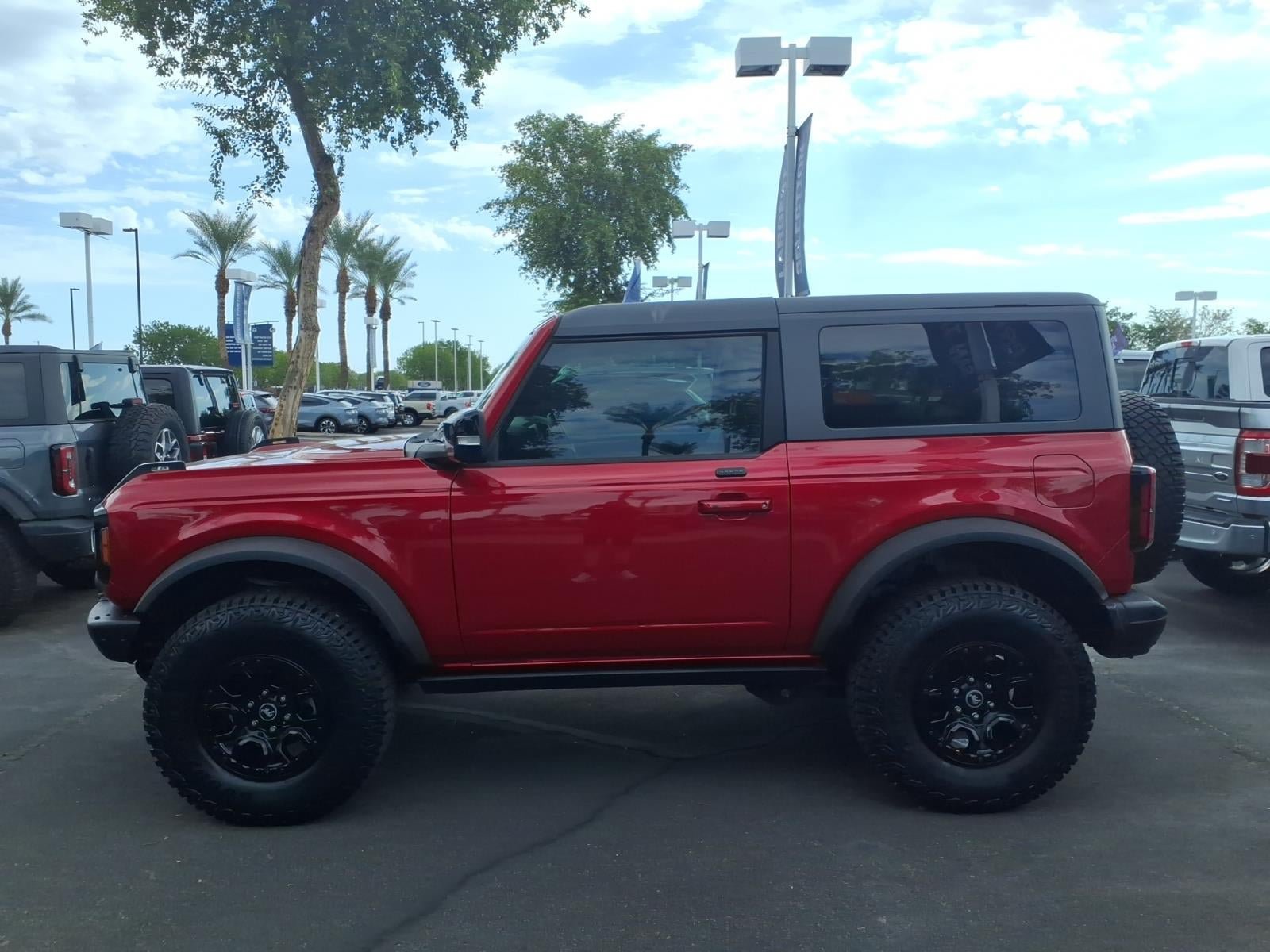 Certified 2021 Ford Bronco First Edition AWD/4WD image 7