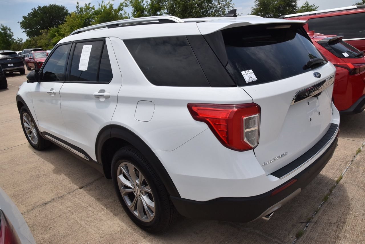 Certified 2023 Ford Explorer Limited AWD/4WD image 7