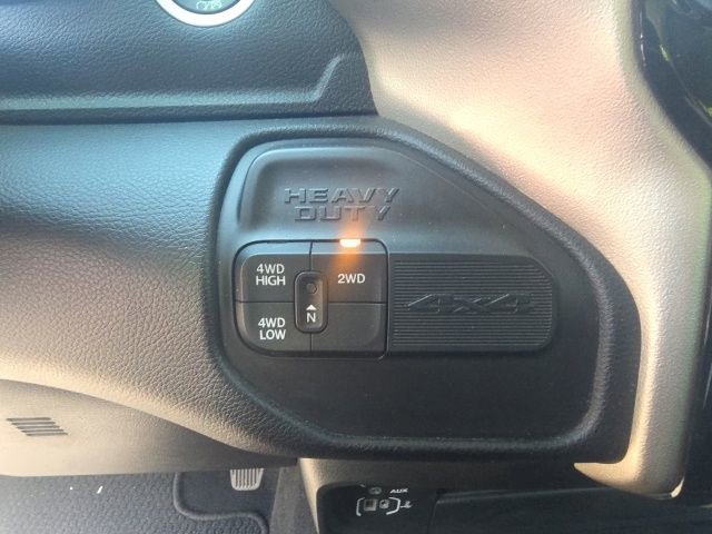 Used 2024 RAM 2500 Laramie AWD/4WD image 24