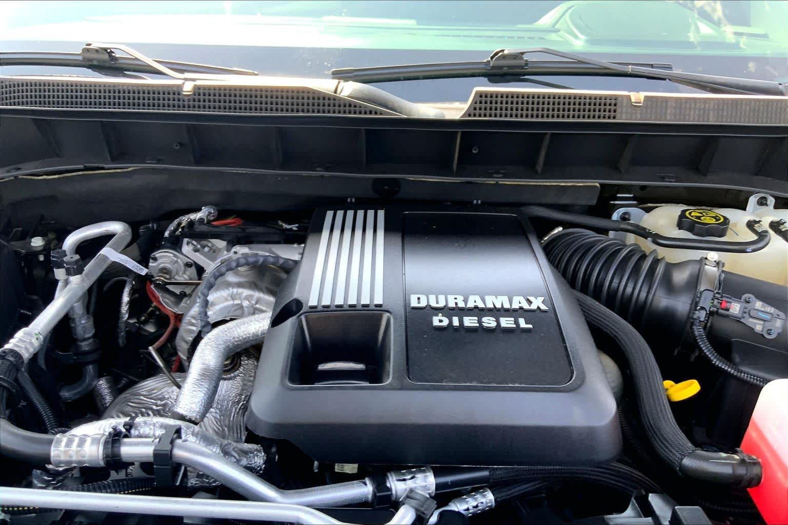 Used 2024 Chevrolet Silverado 1500 LTZ w/ LTZ Convenience Package II RWD image 32