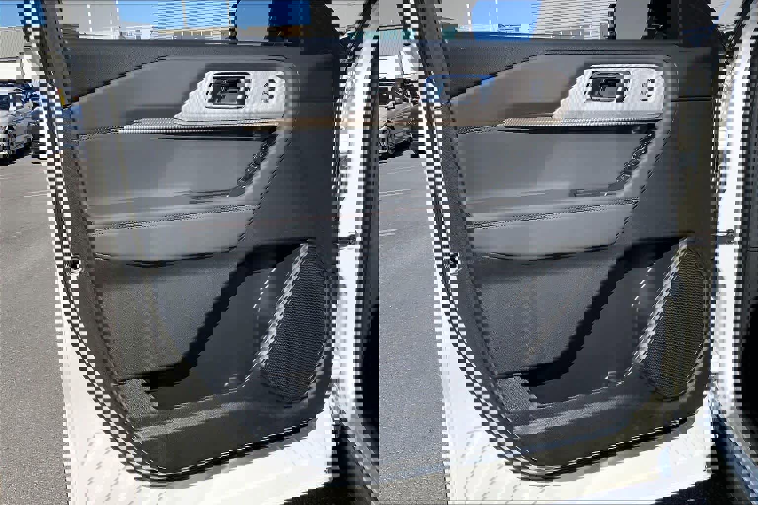 Certified 2025 Ford Explorer Active image 22