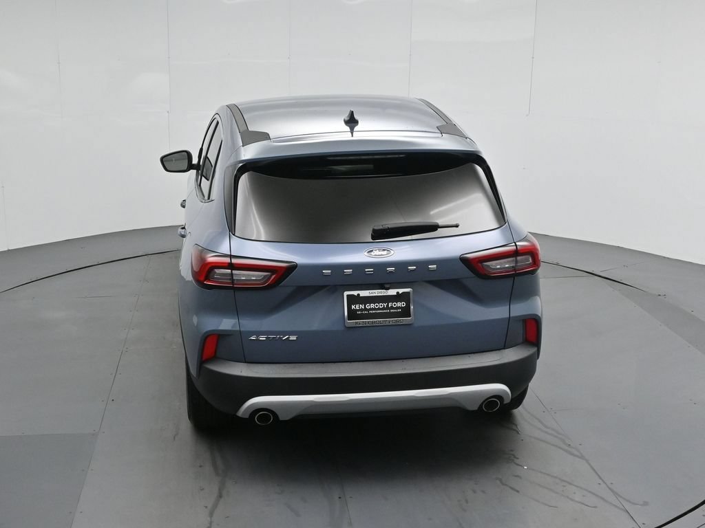 Certified 2023 Ford Escape Active FWD image 39