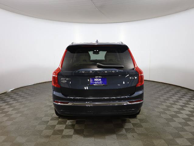 Used 2023 Volvo XC90 B6 Ultimate w/ Protection Package Premier AWD/4WD image 6