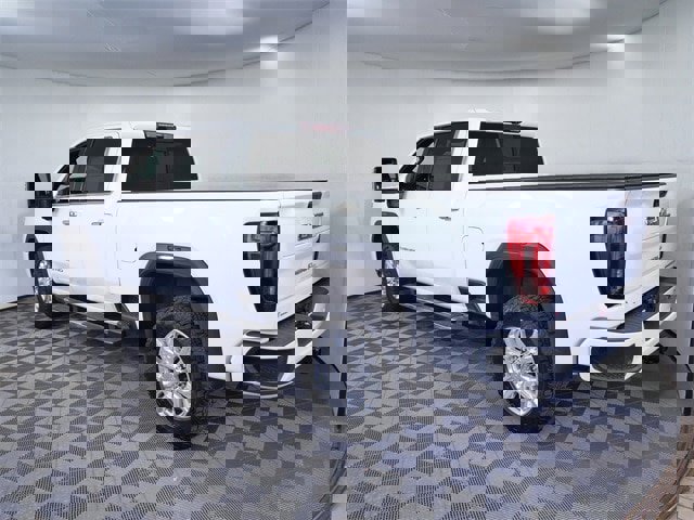 Used 2023 GMC Sierra 3500 Denali w/ Denali Ultimate Package image 6