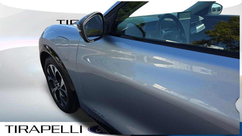 Certified 2022 Ford Mustang Mach-E Premium image 19