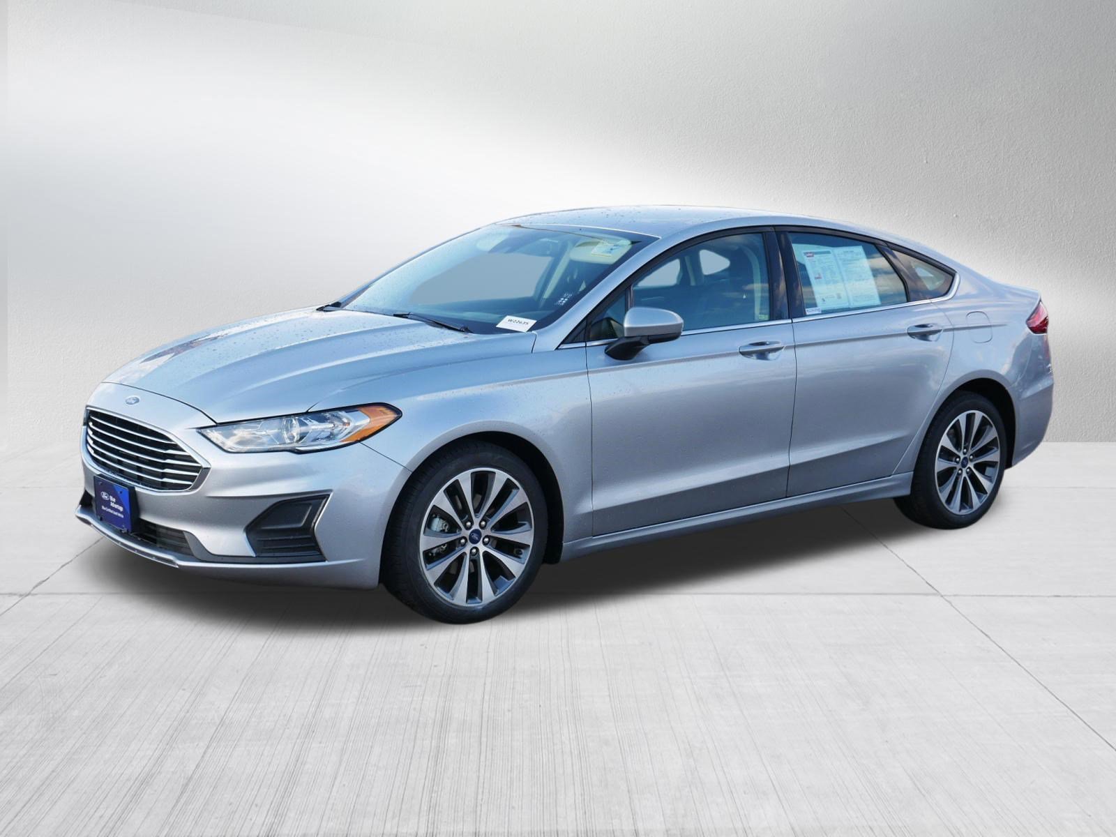 Certified 2020 Ford Fusion SE AWD/4WD image 3