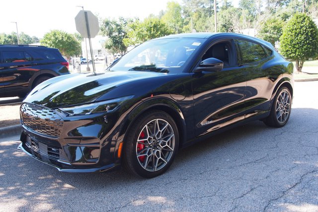 Certified 2025 Ford Mustang Mach-E GT AWD/4WD image 3