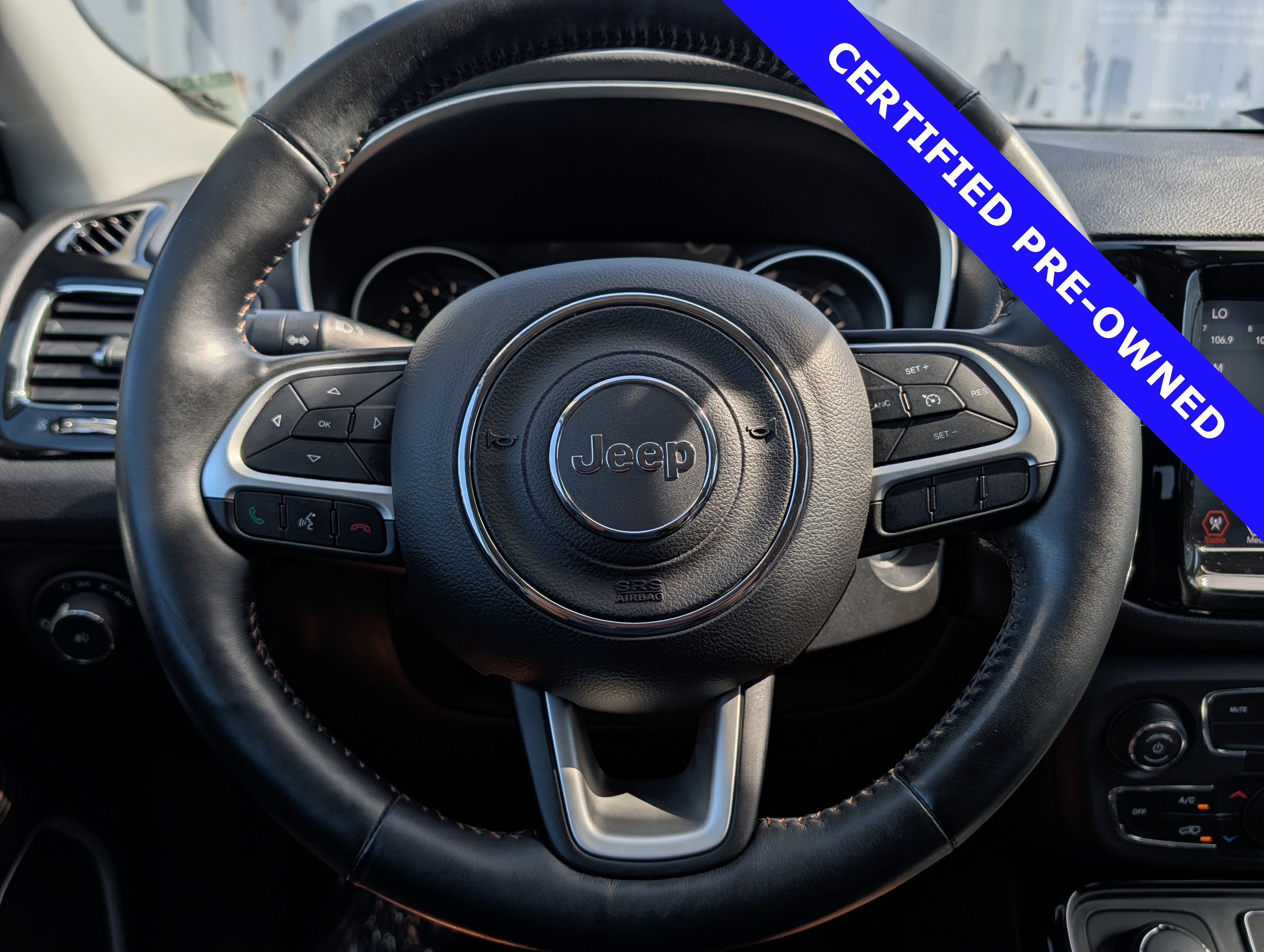Used 2018 Jeep Compass Limited AWD/4WD image 25