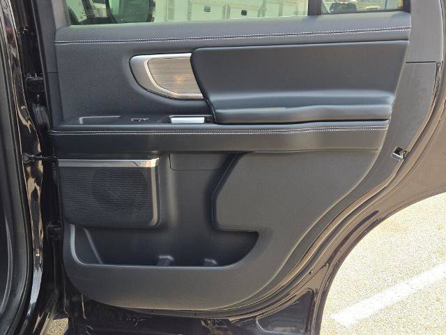 Certified 2025 Ford Expedition Platinum AWD/4WD image 12