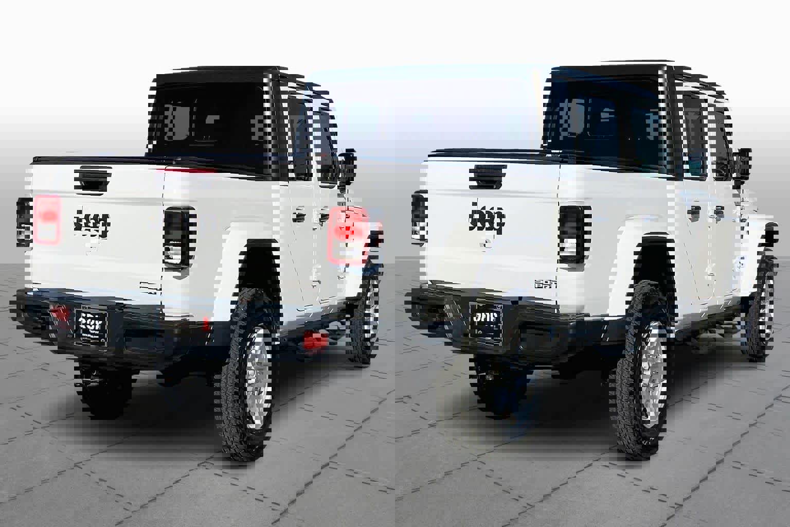 Used 2021 Jeep Gladiator Sport image 3