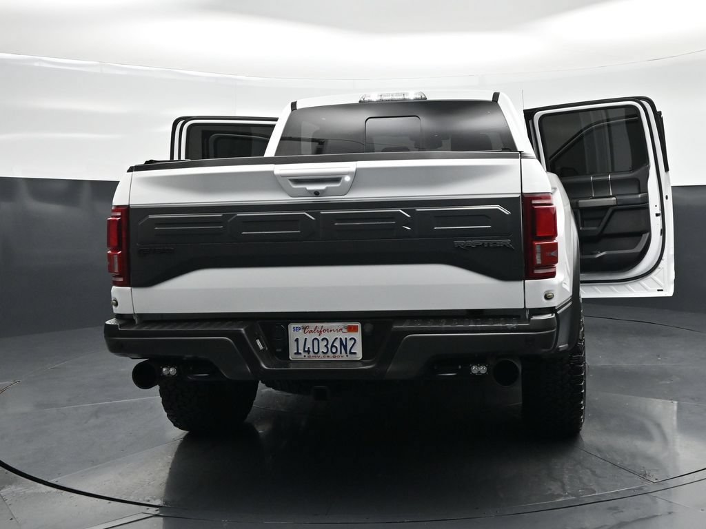Certified 2018 Ford F150 Raptor w/ Equipment Group 802A Luxury AWD/4WD image 32