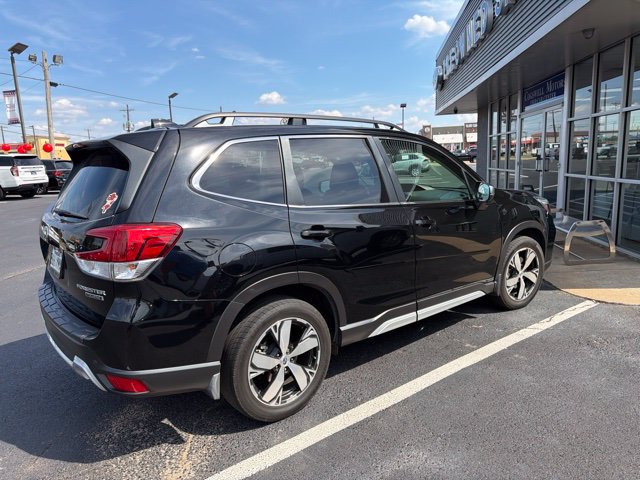 Used 2020 Subaru Forester Touring AWD/4WD image 5