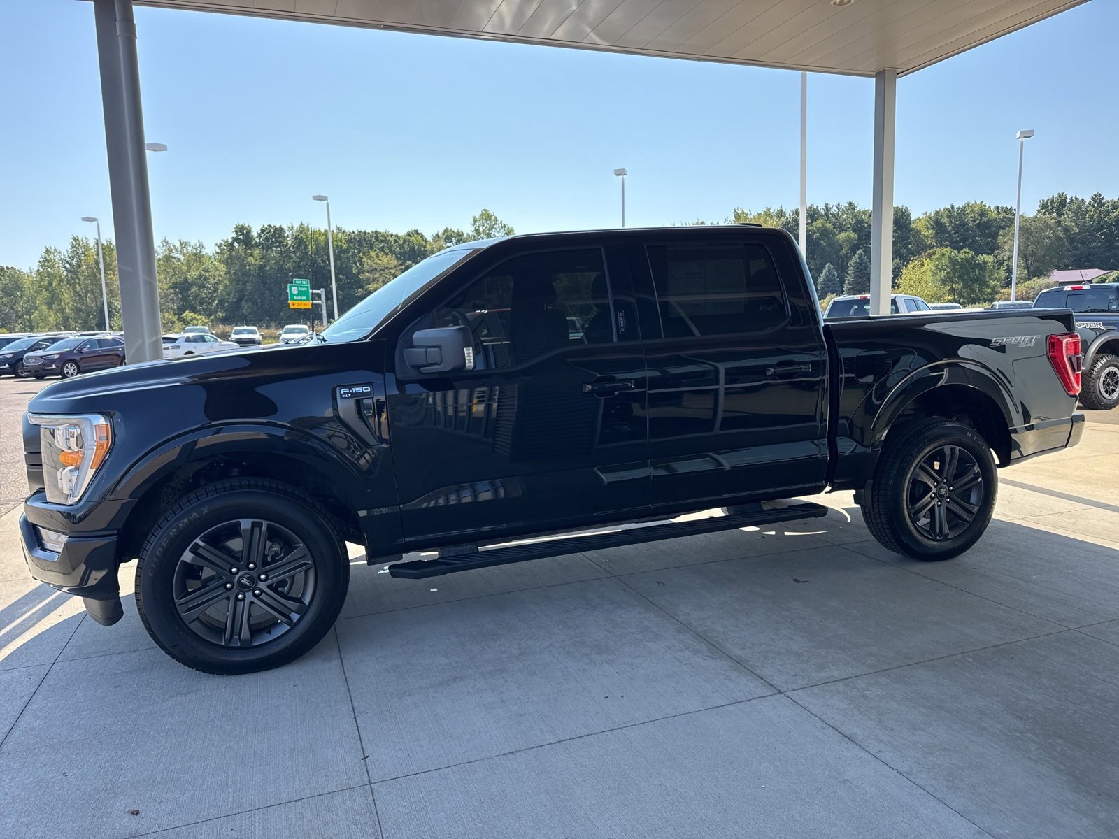 Certified 2023 Ford F150 XLT w/ Equipment Group 302A High image 7