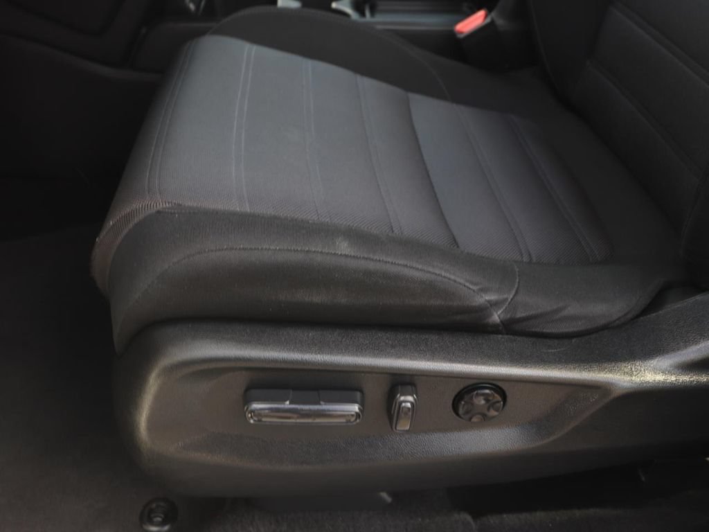 Used 2022 Honda CR-V EX image 17