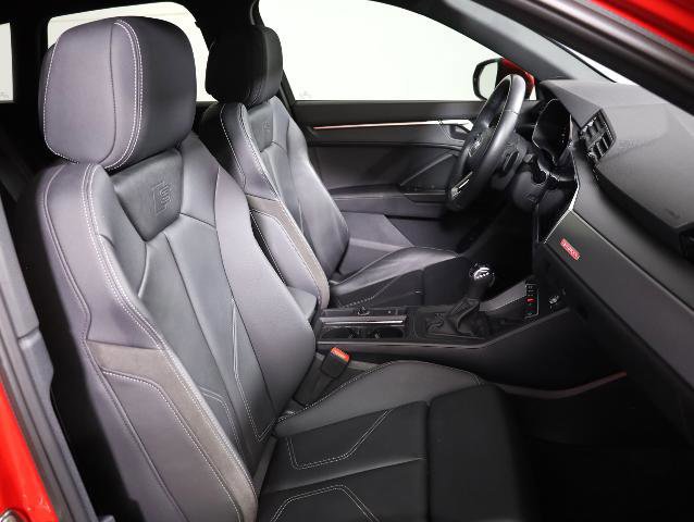 Used 2022 Audi Q3 2.0T Premium Plus w/ Premium Plus Package image 9