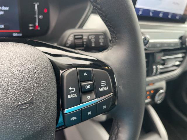 Certified 2023 Ford Escape Active AWD/4WD image 39