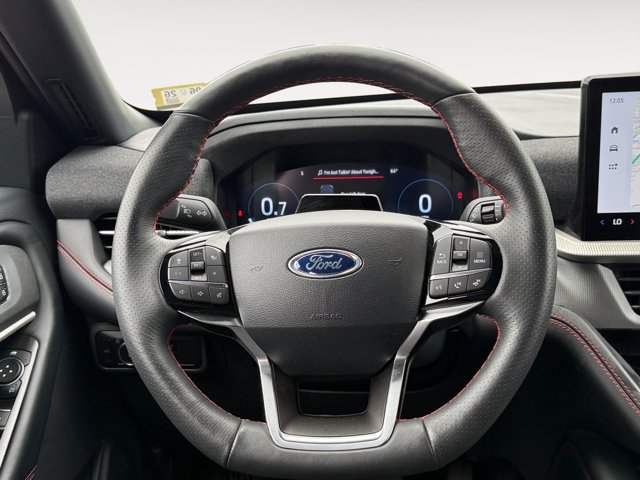 Certified 2025 Ford Explorer ST-Line AWD/4WD image 15