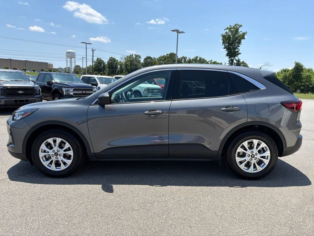 Certified 2023 Ford Escape Active FWD image 8