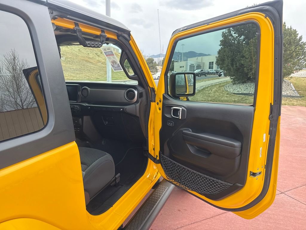 Used 2021 Jeep Wrangler Sport image 18