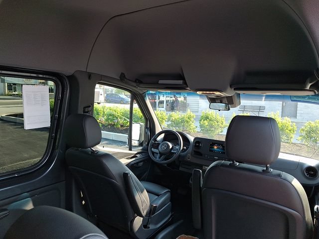 Used 2020 Mercedes-Benz Sprinter 2500 image 11