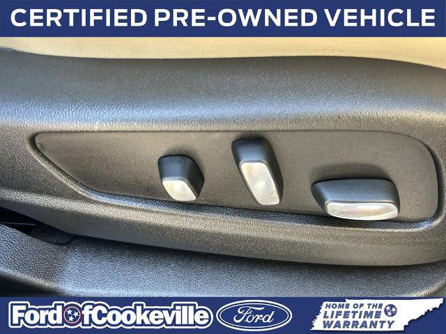 Used 2017 Cadillac XT5 Luxury w/ Driver Awareness Package FWD image 22