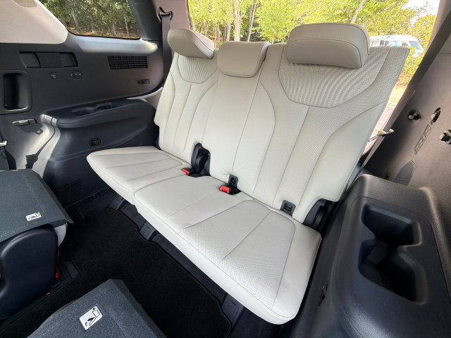 Used 2023 Hyundai Palisade Calligraphy AWD/4WD image 22