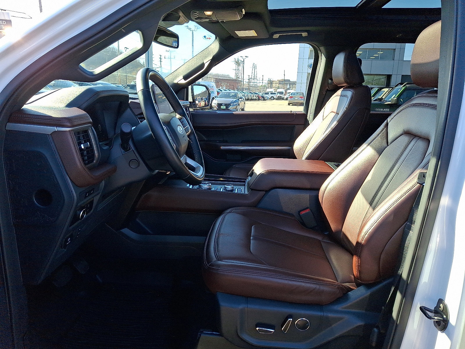 Certified 2023 Ford Expedition Limited image 14