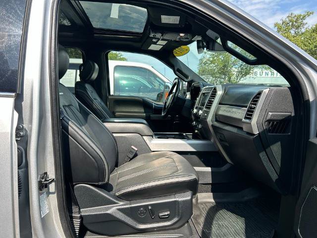 Certified 2019 Ford F450 Platinum w/ Platinum Ultimate Package AWD/4WD image 40