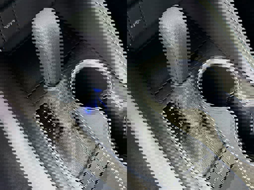 Used 2022 Toyota Camry LE image 18