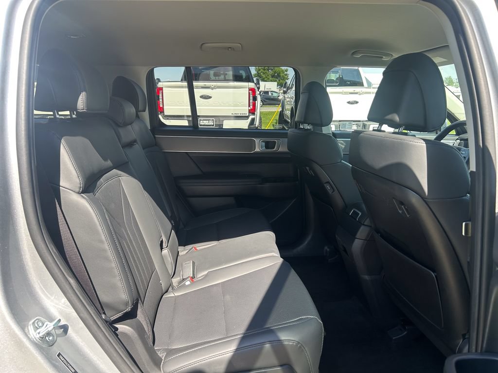 Used 2026 Hyundai Santa Fe SEL AWD/4WD image 23