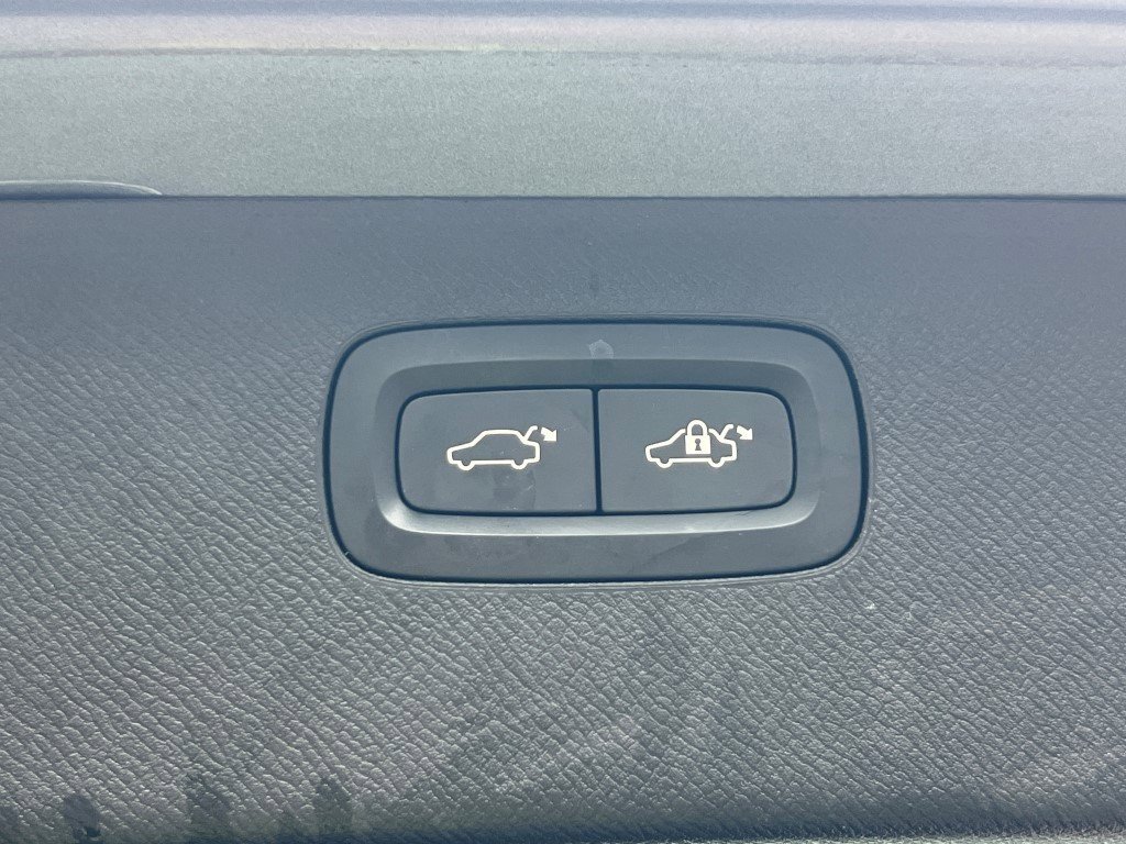 Used 2019 Volvo XC90 T6 Inscription w/ Luxury Package image 17