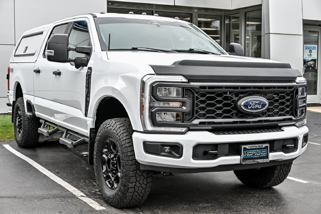 Certified 2024 Ford F250 XL w/ STX Appearance Package AWD/4WD image 9