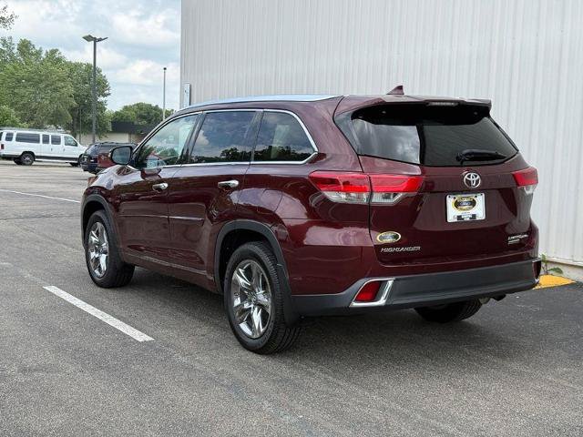 Used 2019 Toyota Highlander Limited Platinum AWD/4WD image 3