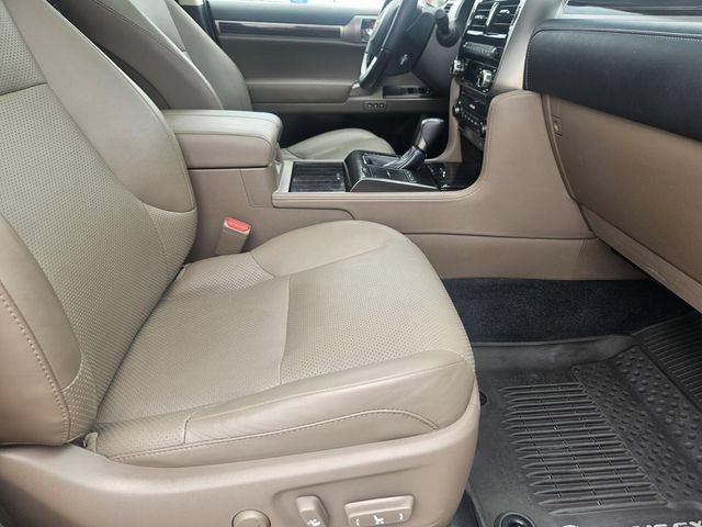 Used 2023 Lexus GX 460 Luxury w/ Sport Design Package AWD/4WD image 14