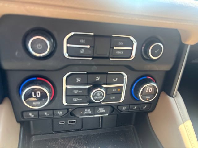 Used 2021 Chevrolet Tahoe Premier RWD image 21