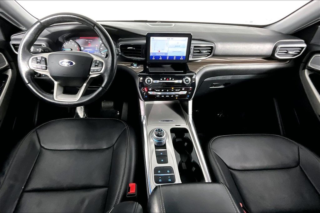 Certified 2021 Ford Explorer Limited RWD image 15
