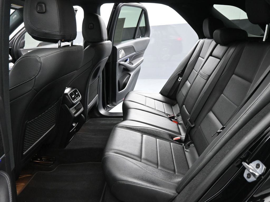 Used 2023 Mercedes-Benz GLE 350 4MATIC w/ Premium Package image 44