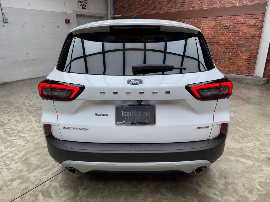 Certified 2023 Ford Escape Active AWD/4WD image 4