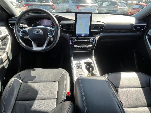 Certified 2024 Ford Explorer Limited w/ Limited Technology Package image 6