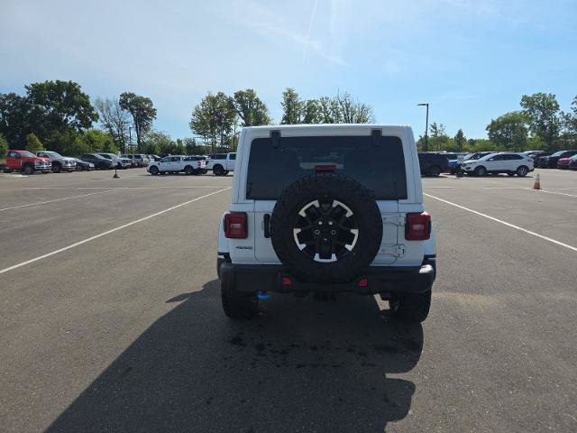 Used 2025 Jeep Wrangler Unlimited Rubicon 4xe AWD/4WD image 6