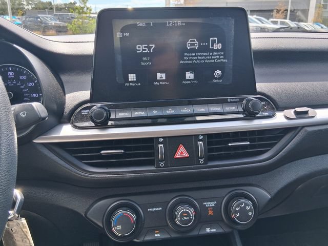 Used 2020 Kia Forte LXS FWD image 23
