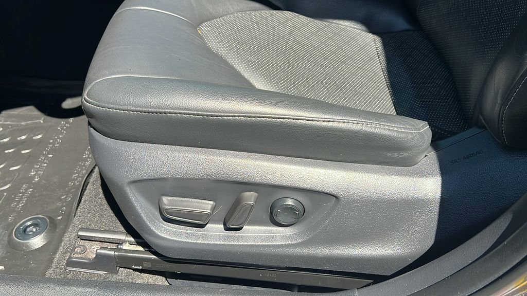 Used 2018 Toyota Camry XSE w/ Audio Package FWD image 16