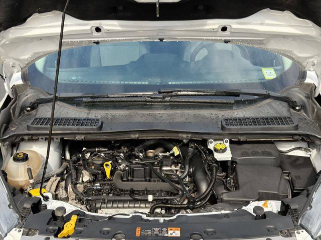 Certified 2019 Ford Escape SE AWD/4WD image 15