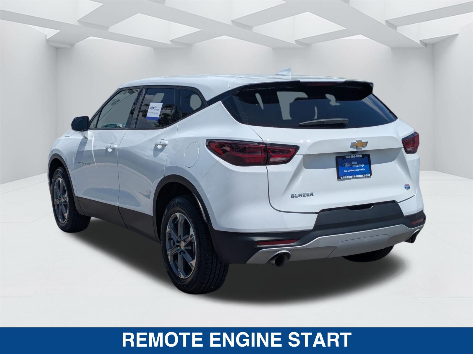 Used 2025 Chevrolet Blazer LT FWD image 7