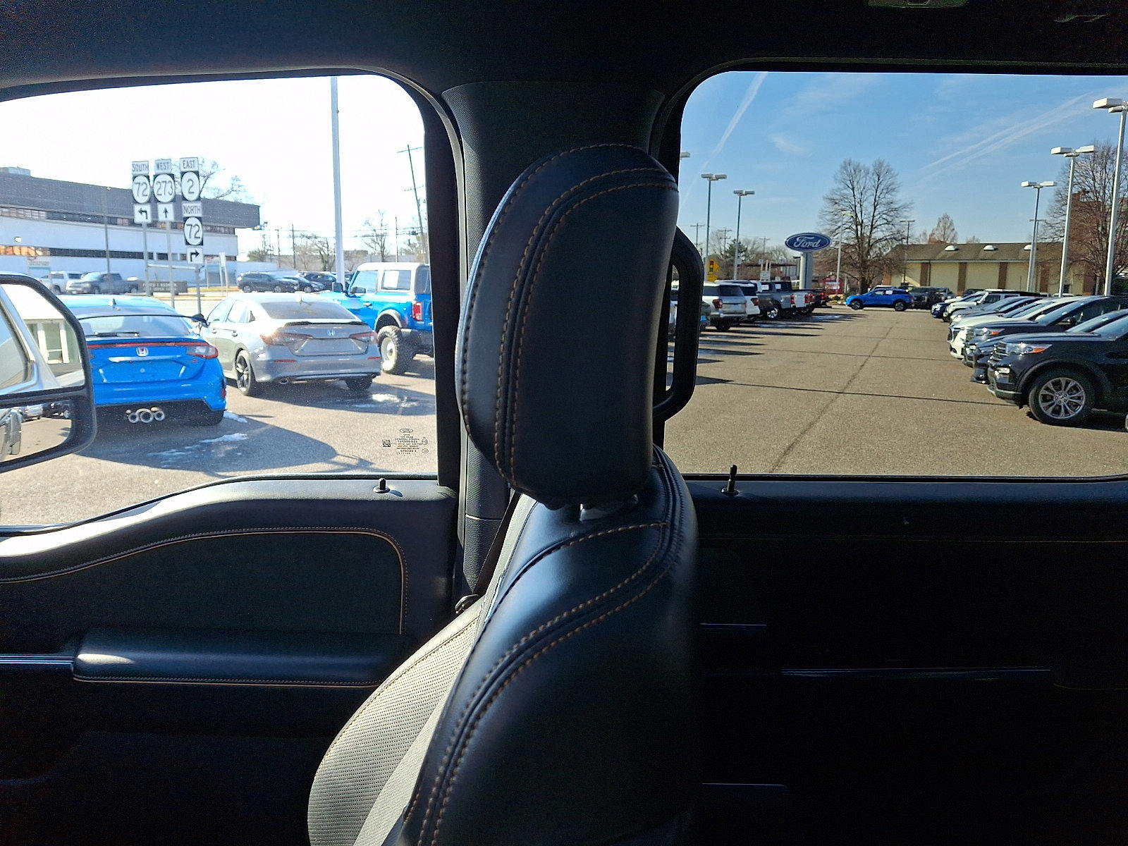 Certified 2023 Ford F350 Platinum image 17